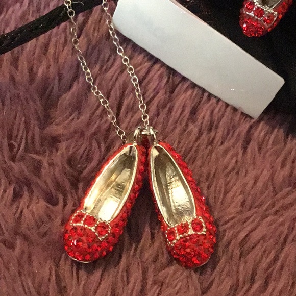 NWT Wizard of Oz 75th Anniversary Edition Necklace & Bracelet Set - Picture 4 of 16